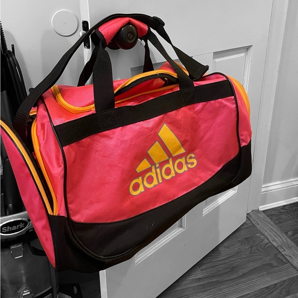 Adidas Sport bag hot pink - Picture 2 of 5